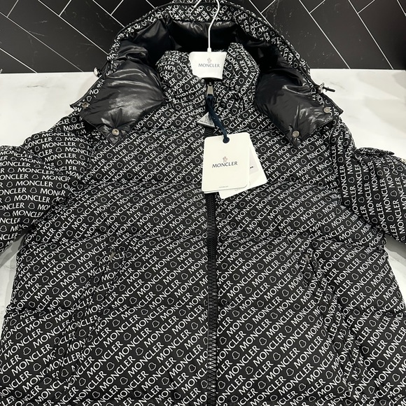 MONCLER JACKET MAIRE GIUBBOTTO - Picture 6 of 13